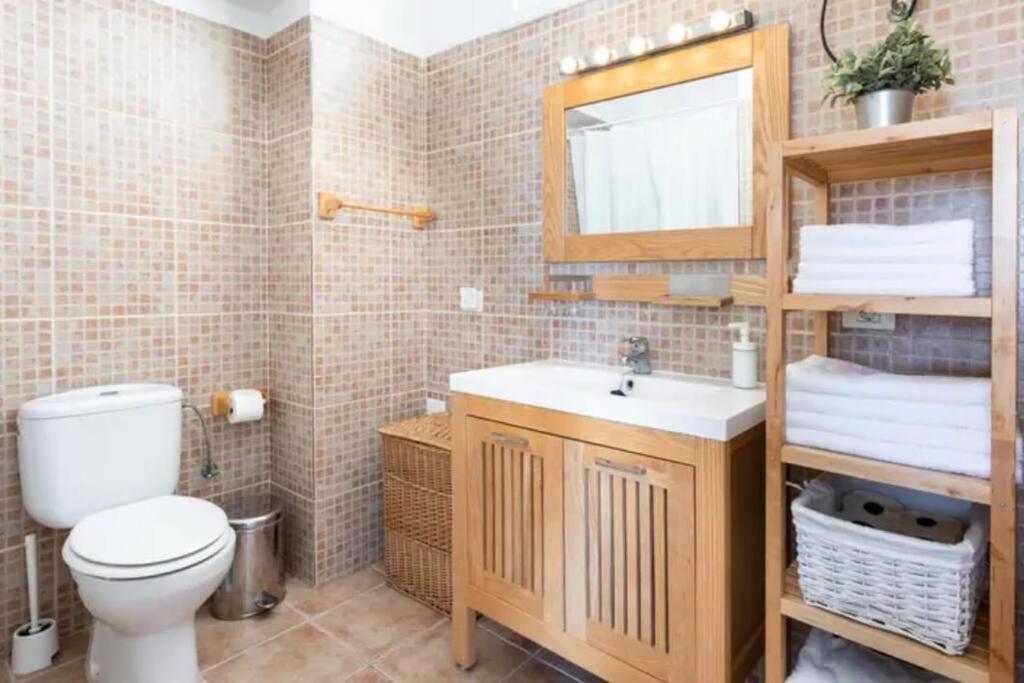 Apartamento En 坎德拉里亚 外观 照片